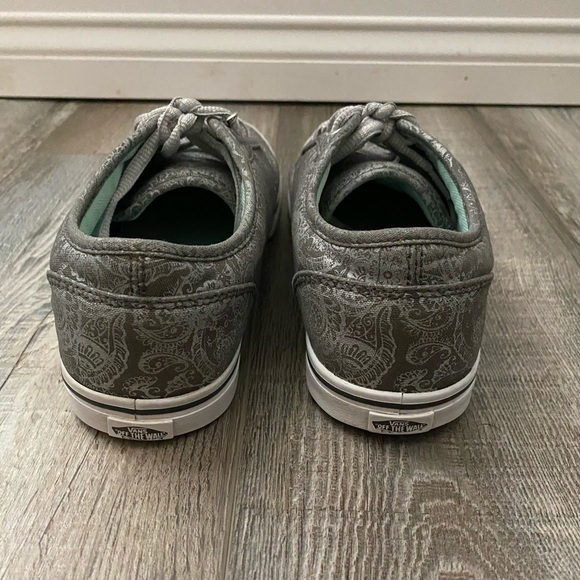 Vans Silver Floral Low Top Lace Up Sneakers 8 - Picture 6 of 8